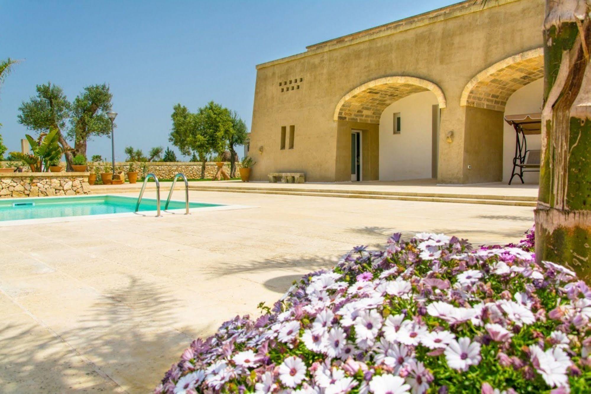 Relais Tenuta Campi Martano Luaran gambar