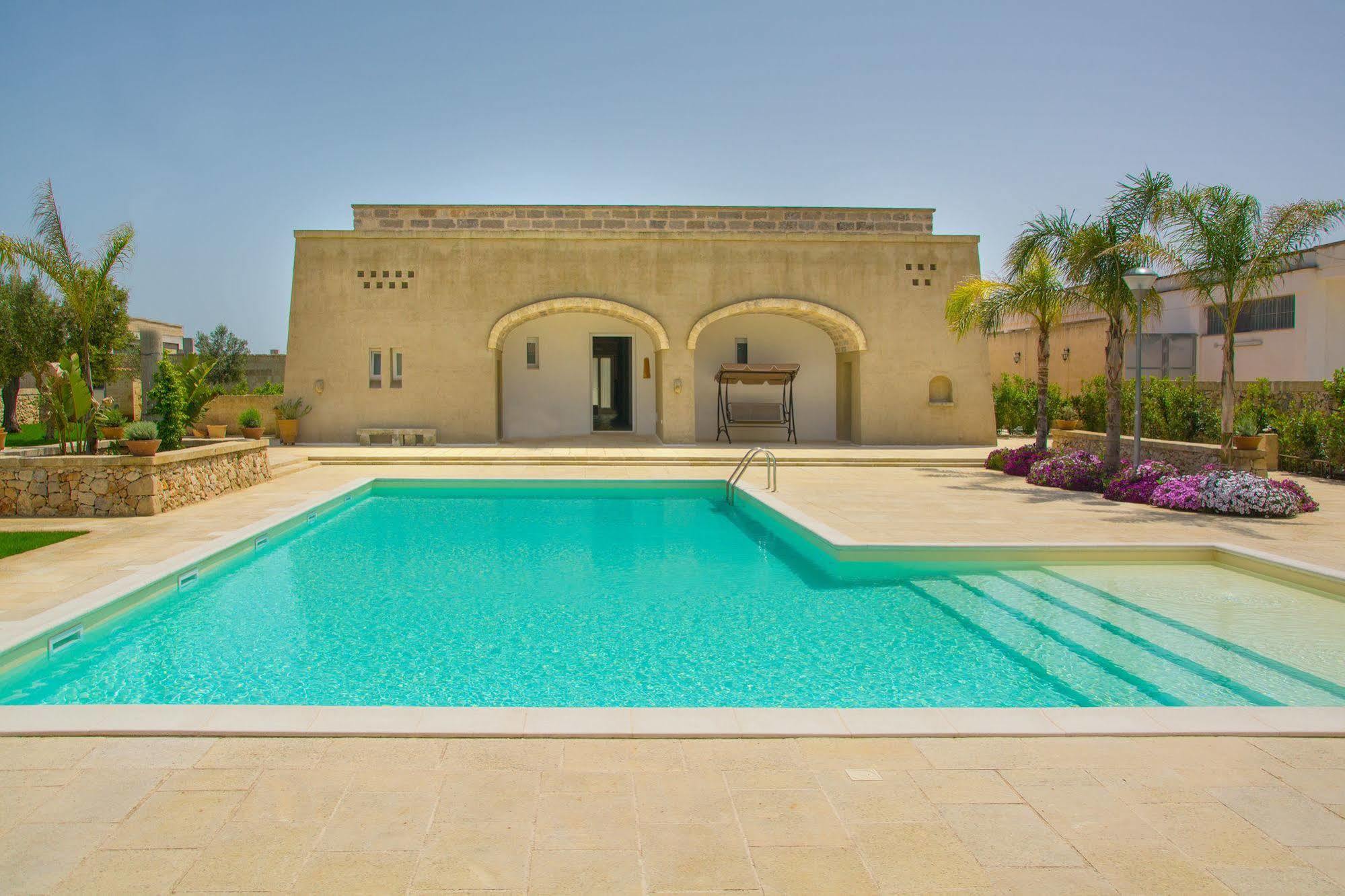 Relais Tenuta Campi Martano Luaran gambar